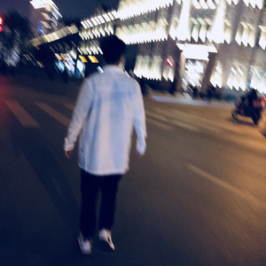 美女前插式动态视频
